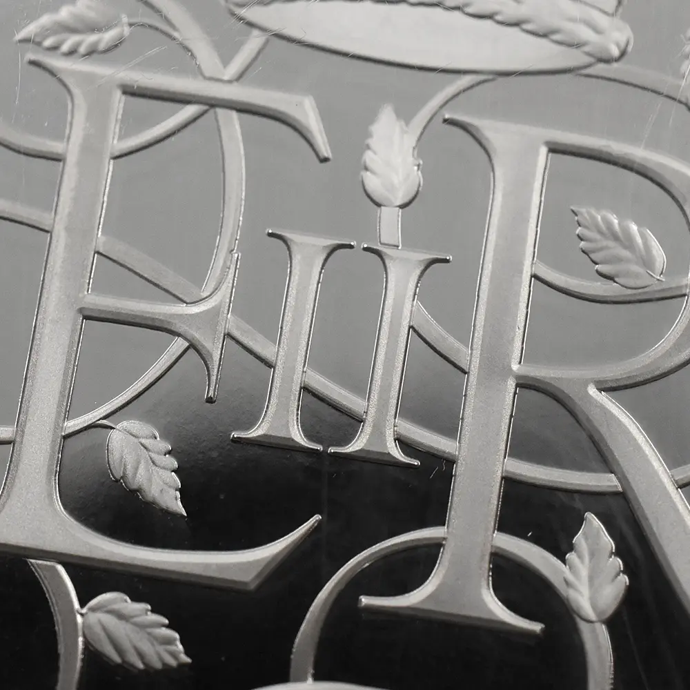 モダンコイン10:7089 イギリス 2021 エリザベス2世 女王生誕95周年記念 10ポンド5オンス銀貨 NGC PF70UC 箱付き