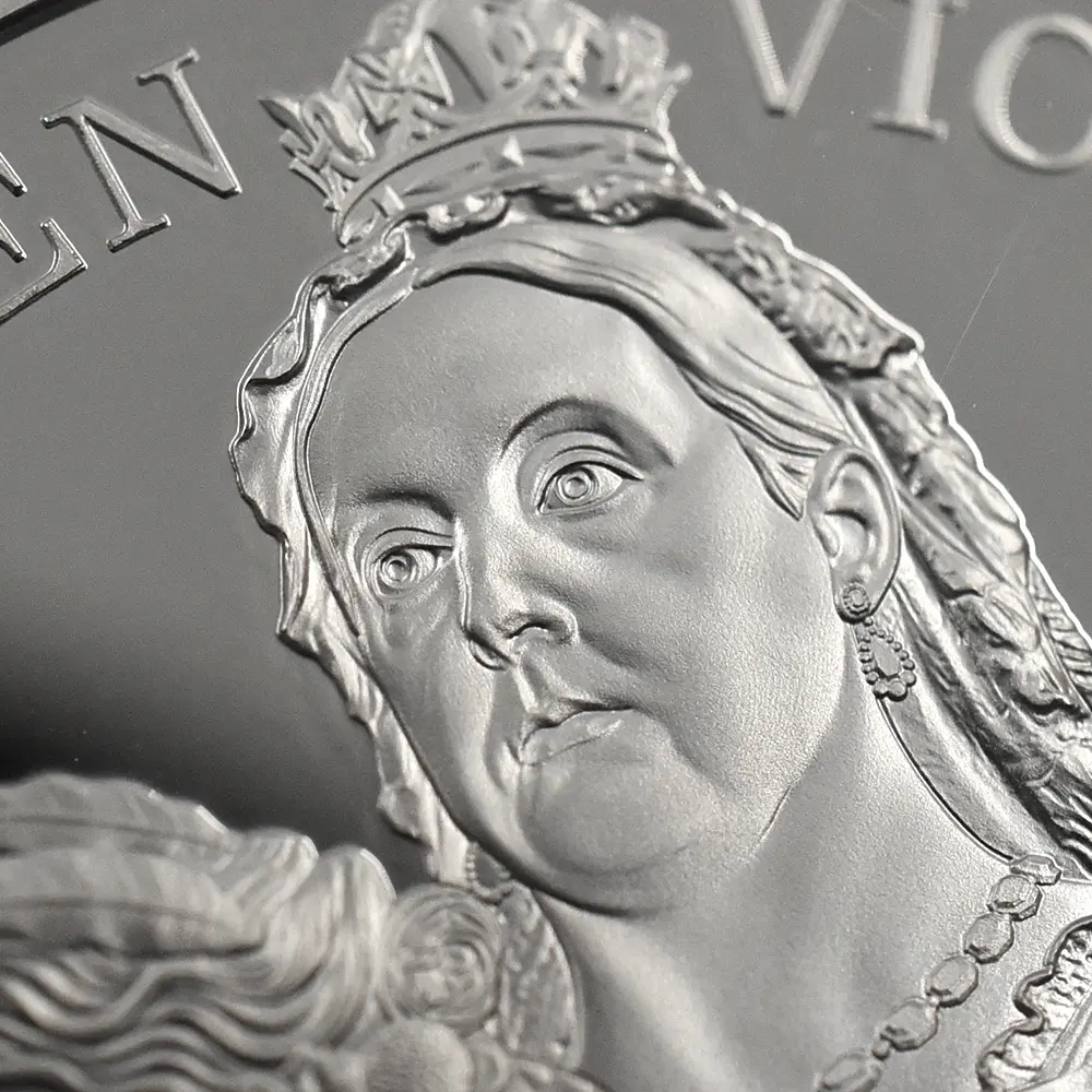 モダンコイン10：7088 イギリス 2026 チャールズ3世 ヴィクトリア女王没後125周年記念 女王の生涯 5ポンド銀貨 ファーストリリース NGC PF70UC チャールズ3世ラベル 箱付き