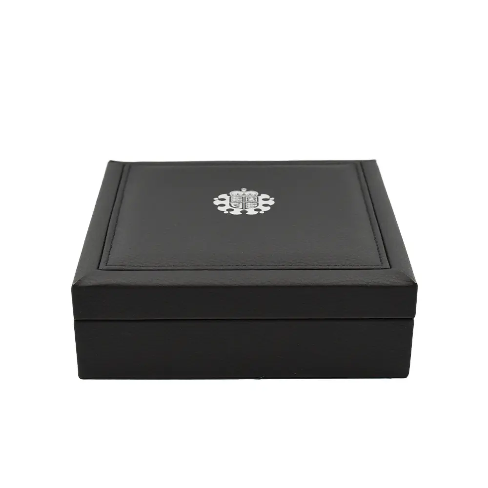 モダンコイン7:7093 イギリス 2022 チャールズ3世 エリザベス2世追悼記念 10ポンド5オンス銀貨 発行即日鑑定品 NGC PF70UC 箱付き