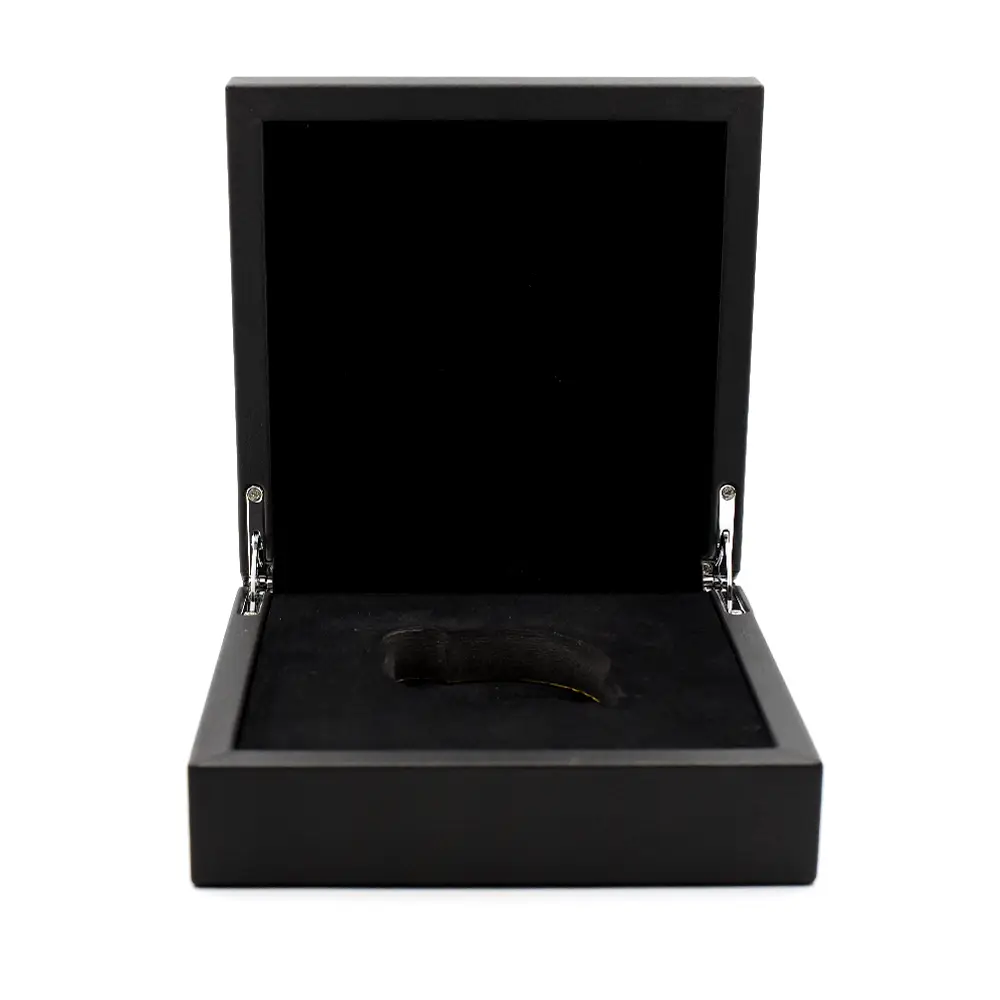 モダンコイン8:7098 イギリス 2024 チャールズ3世 ピストルッチ作聖ジョージ竜退治 5ポンド2オンスプルーフ銀貨 ファーストリリース NGC PF70UC 箱付き