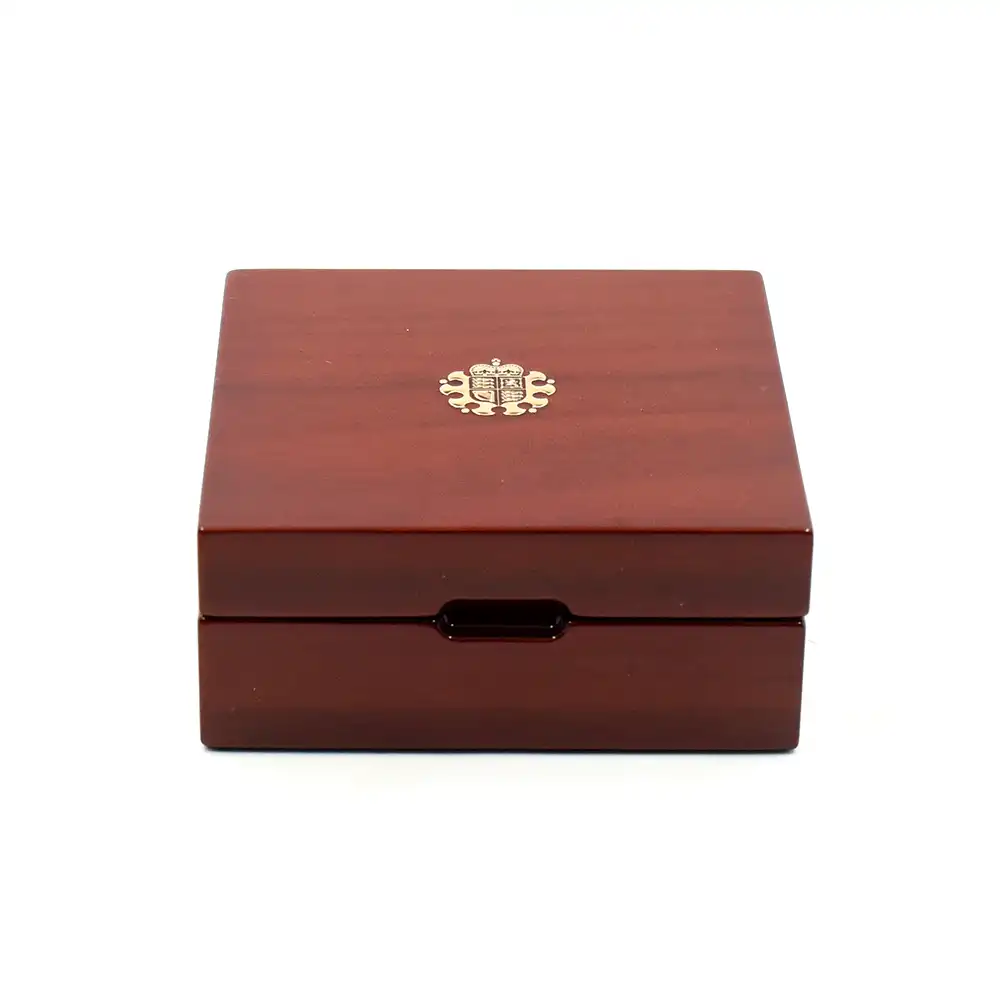 モダンコイン8：7078 イギリス 2026 チャールズ3世 エリザベス2世のコイン肖像シリーズ 第四弾 5ポンド金貨 発行即日鑑定品 NGC PF70UC 箱付き