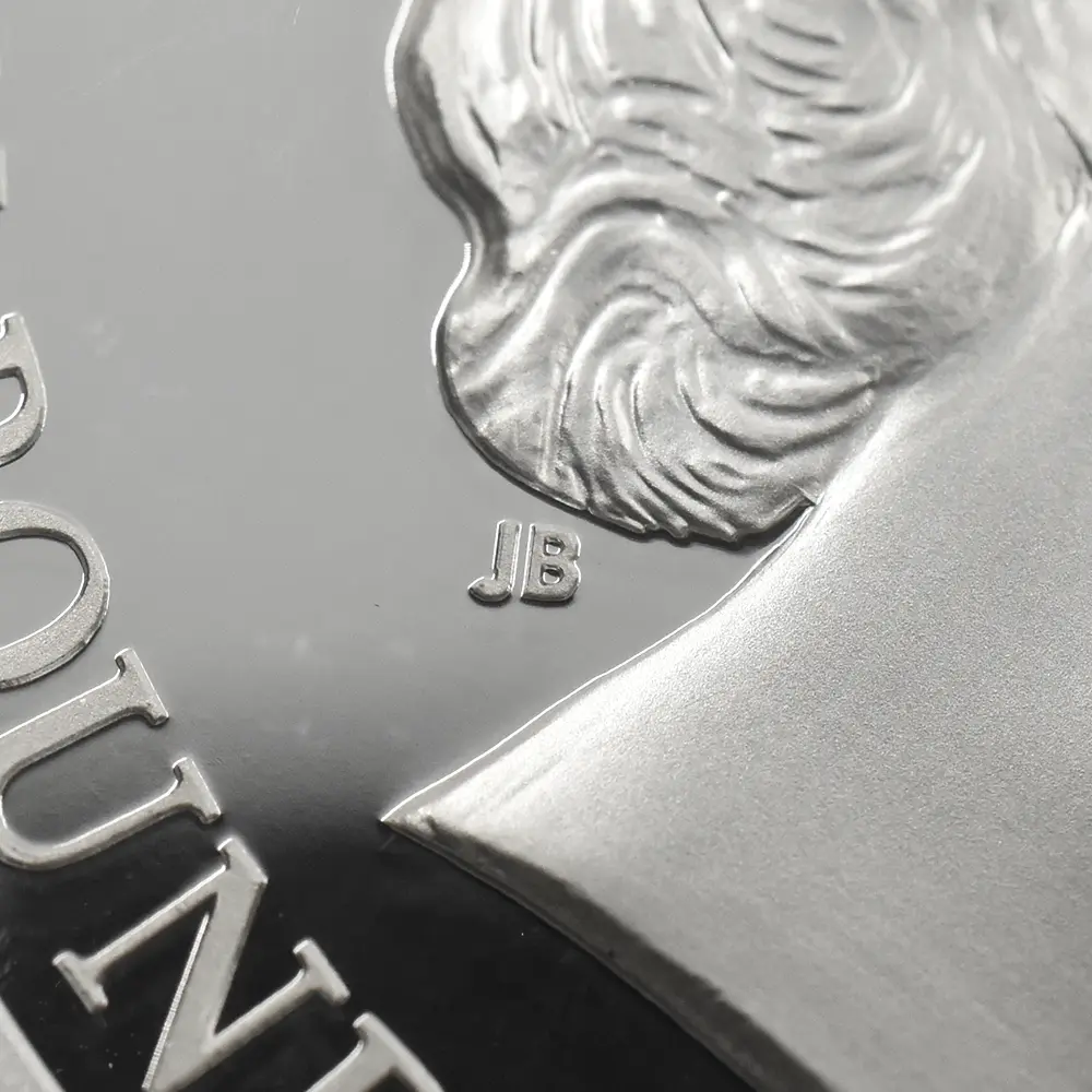 モダンコイン11：7119 イギリス 2015 エリザベス2世 最長在位記念 10ポンド5オンス銀貨 ファースト500ストラック NGC PF69UC