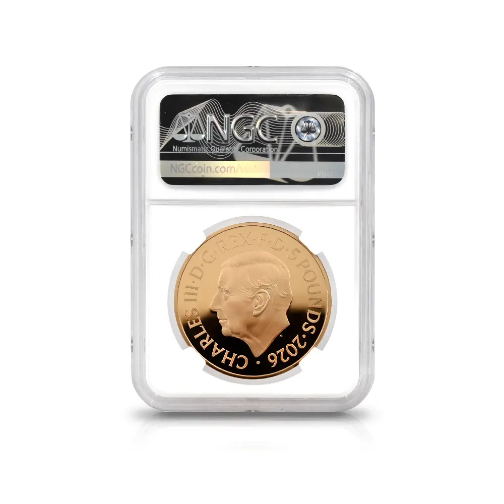 モダンコイン5:7113 イギリス 2026 チャールズ3世 エリザベス2世のコイン肖像シリーズ 第一弾 ヤングヤングエリザベス 5ポンド金貨 ファーストリリース NGC PF70UC 箱付き