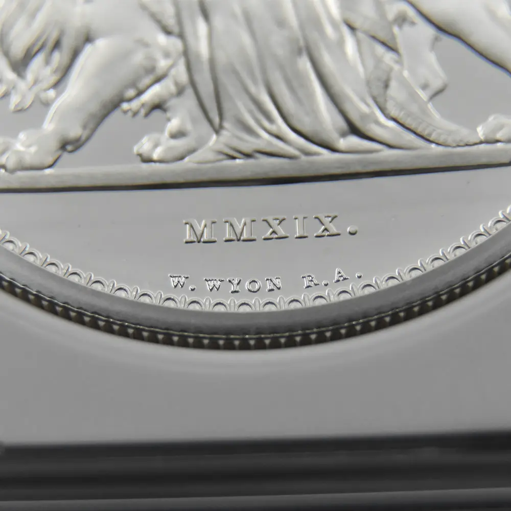 モダンコイン12:7125 イギリス 2019 エリザベス2世 ウナ&ライオン 5ポンド2オンス銀貨 NGC PF68UC 箱付き