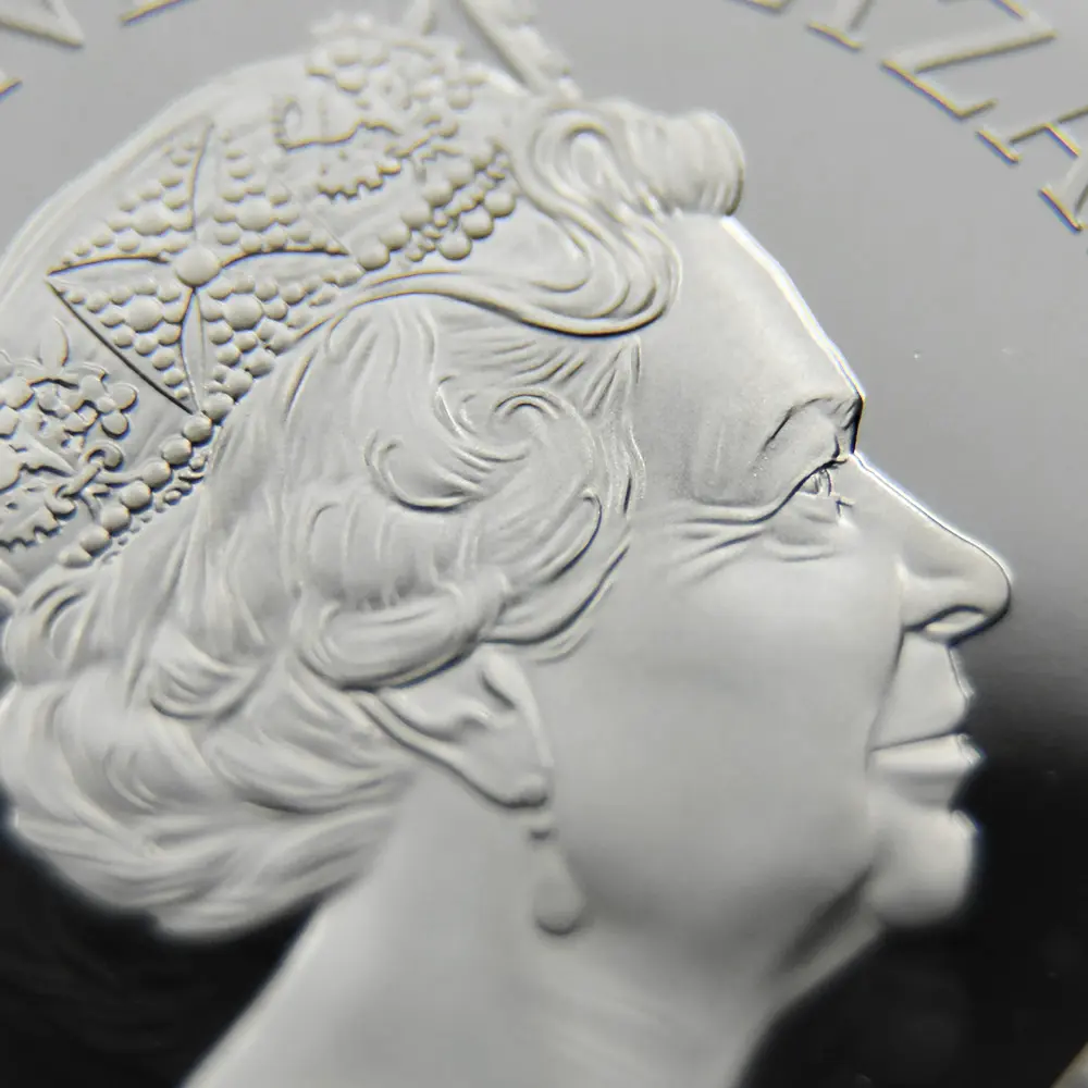 モダンコイン13:7126 イギリス 2019 エリザベス2世 ウナ&ライオン 5ポンド2オンス銀貨 NGC PF68UC 箱付き