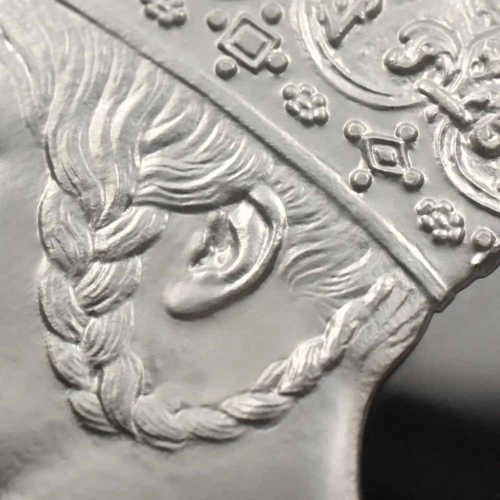 モダンコイン9：7130 イギリス 2021 エリザベス2世 ゴチッククラウン・ポートレート 500ポンド１キロ銀貨 NGC PF69UC 箱付き