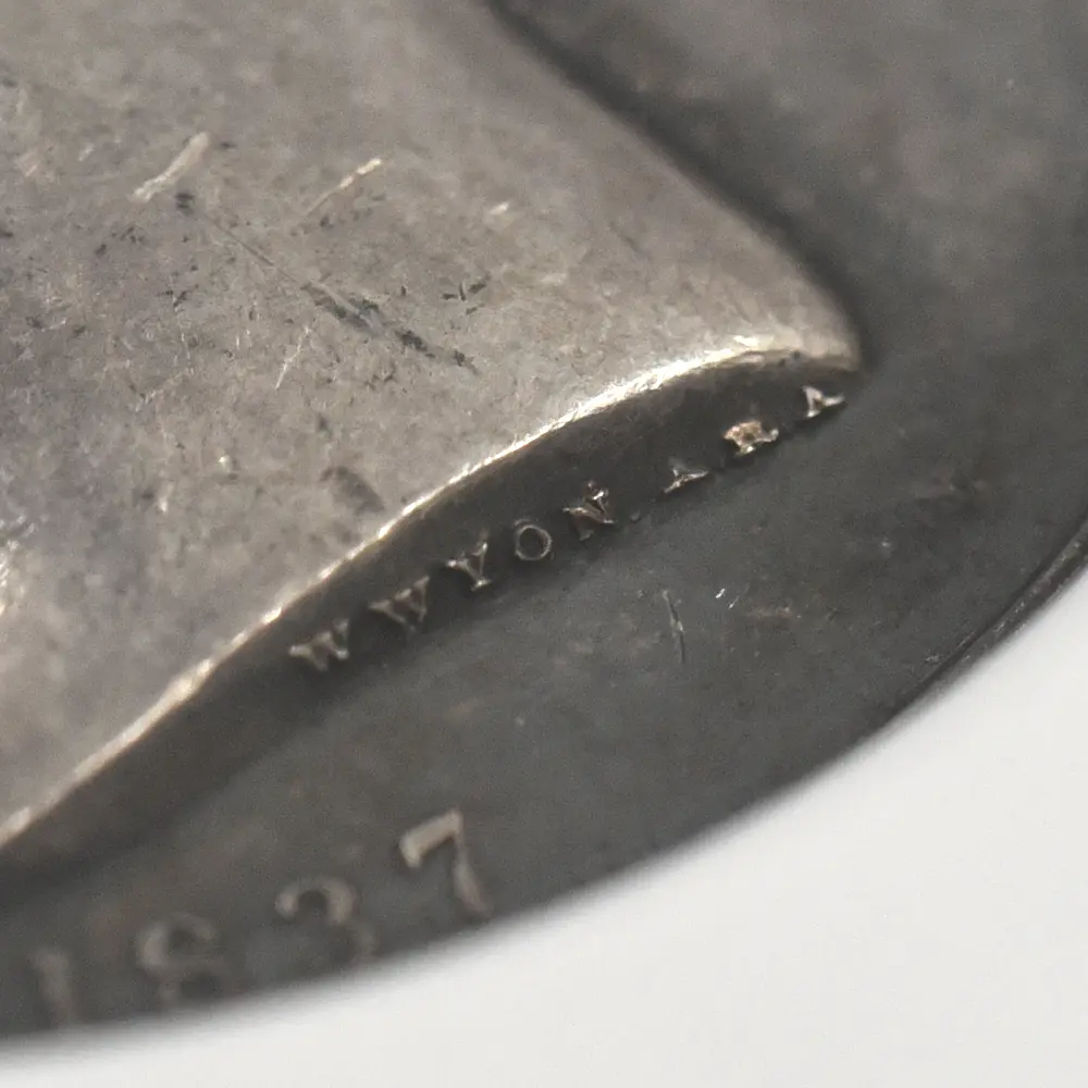 メダル9：7135 イギリス 1837 ヴィクトリア女王 即位記念 銀メダル NGC AU55 BHM-1745A