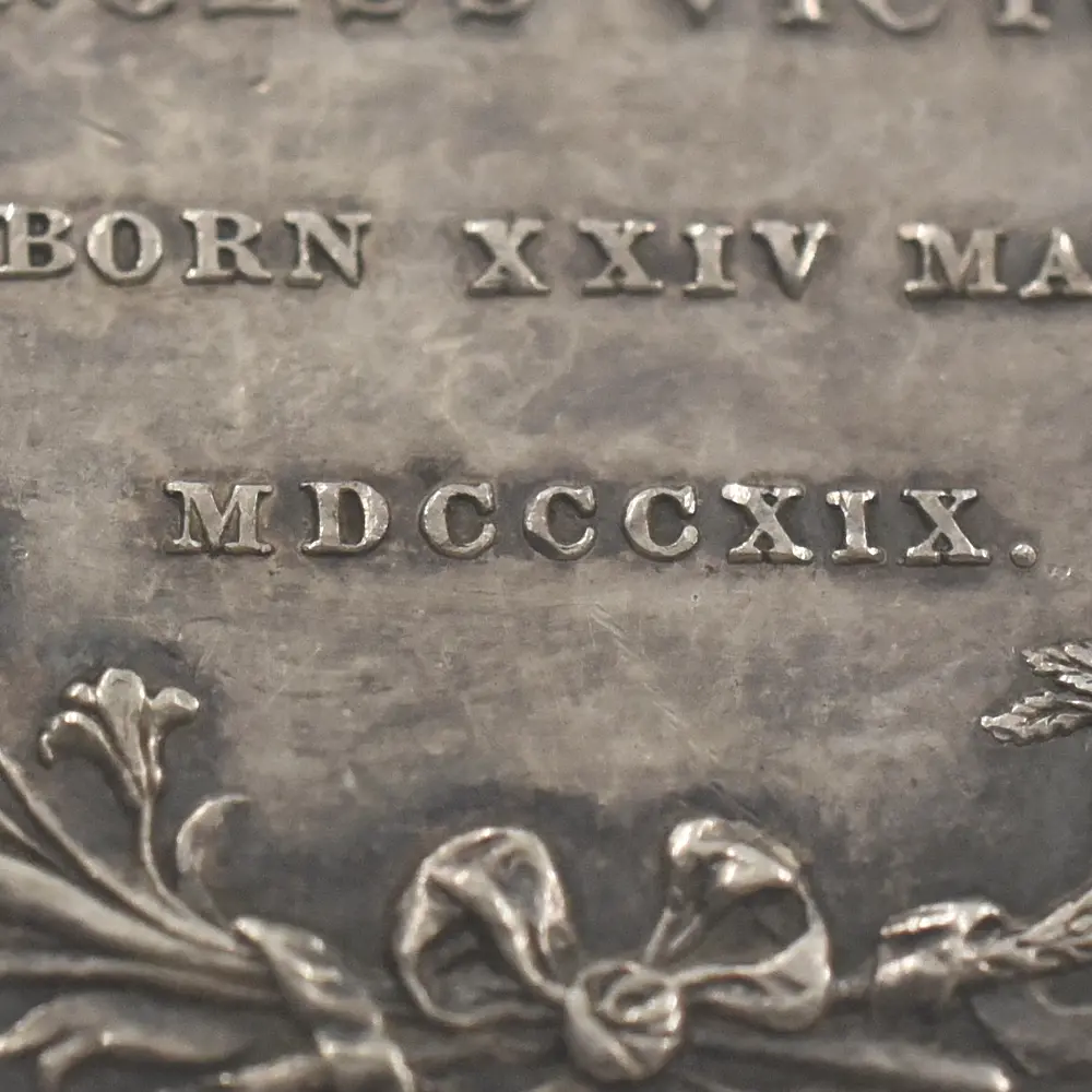 メダル10：7135 イギリス 1837 ヴィクトリア女王 即位記念 銀メダル NGC AU55 BHM-1745A