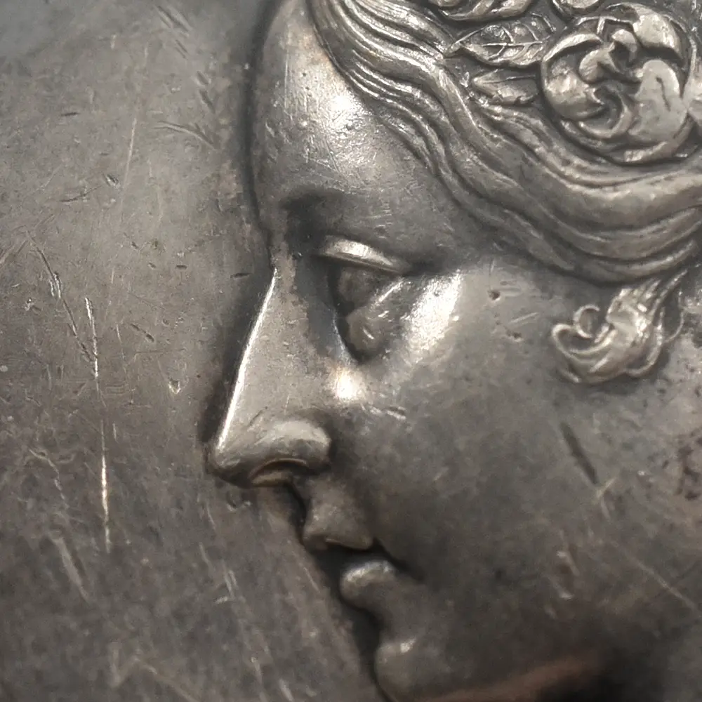 メダル6：7135 イギリス 1837 ヴィクトリア女王 即位記念 銀メダル NGC AU55 BHM-1745A