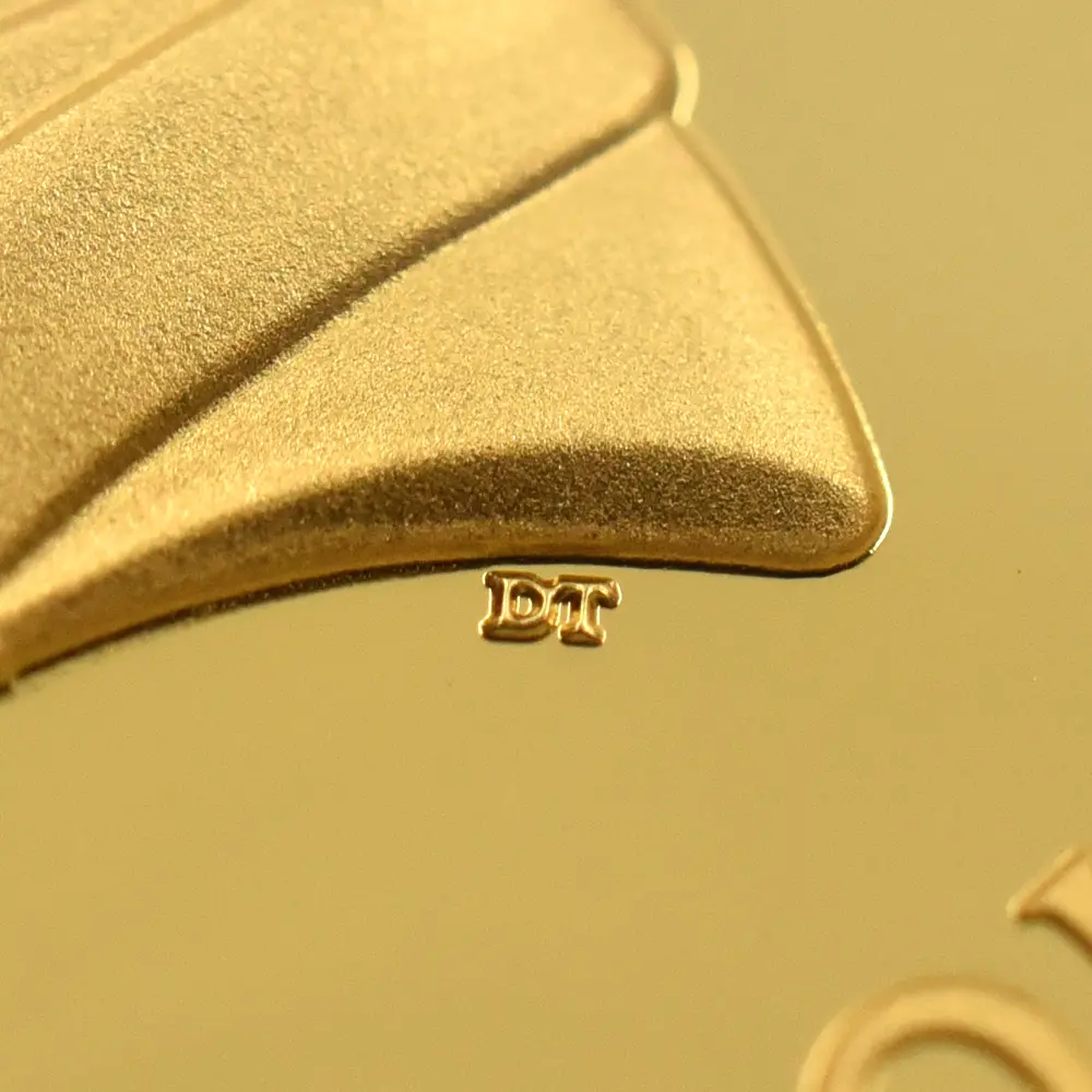 モダンコイン14：7138 オーストラリア 2026 エリザベス2世 生誕100周年記念 ハイレリーフ 200ドル 2オンス金貨 発行即日鑑定品 NGC PF70UC 箱付き