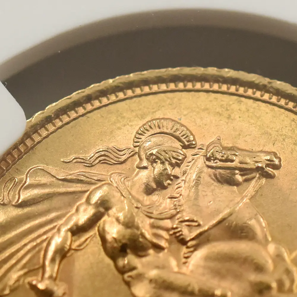 モダンコイン10：7150 イギリス 1958 エリザベス2世 ヤングヤング 聖ジョージ竜退治 金貨 NGC MS64