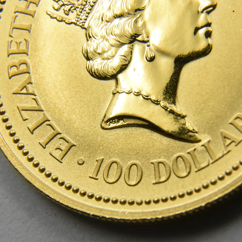 地金型9：4422 オーストラリア 1990 エリザベス2世 カンガルー 100ドル 1オンス 金貨【1枚】 (コインケース付き)