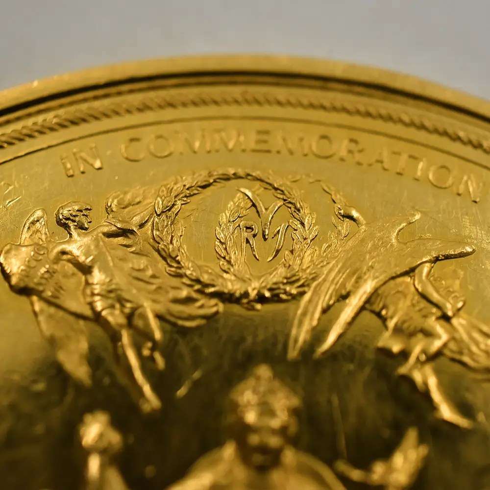 メダル11：4448 1887 ヴィクトリア女王 戴冠50周年記念 ゴールデンジュビリー 金メダル 未鑑定