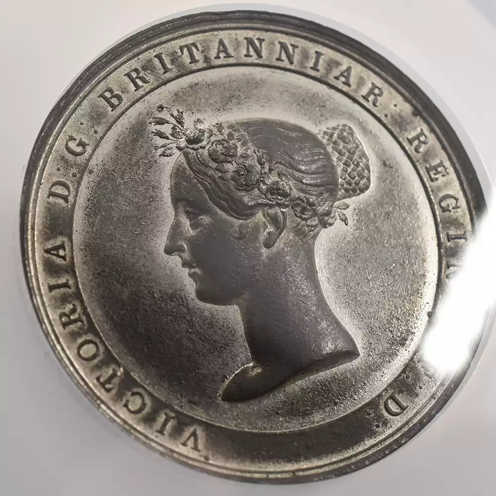 メダル6：2967 1838 ヴィクトリア女王 戴冠記念 メダル ホワイトメタル NGC AU58 BHM-1807
