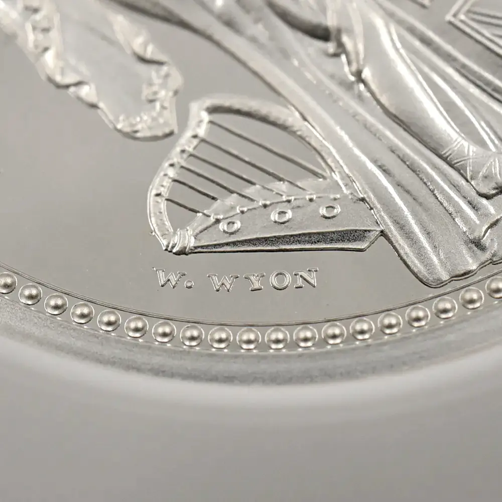 モダンコイン11：5855 2020 エリザベス2世 スリーグレーセス 5ポンド 2オンス銀貨 アーリーリリース NGC PF69UC 箱付き