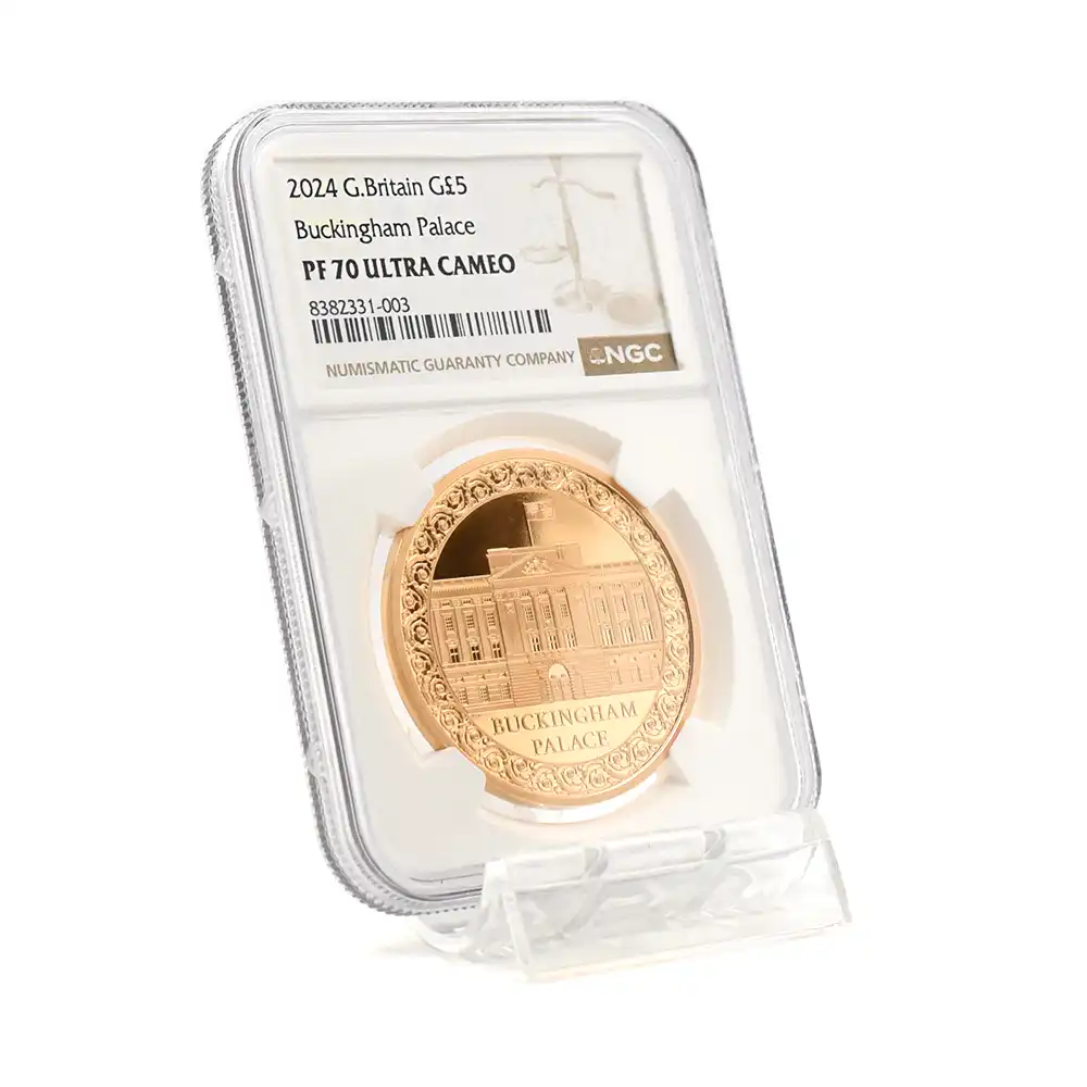 モダンコイン6：5910 2024 チャールズ3世 バッキンガム宮殿 5ポンド金貨 NGC PF70UC 箱付き