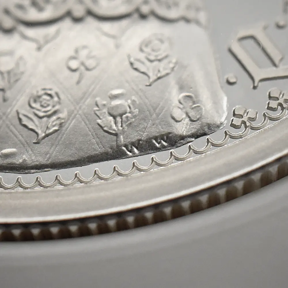 モダンコイン15：5926 2021 エリザベス2世 ゴチッククラウン 5ポンド2オンス銀貨 2枚セット 発行即日鑑定品 NGC PF70UC 箱付き