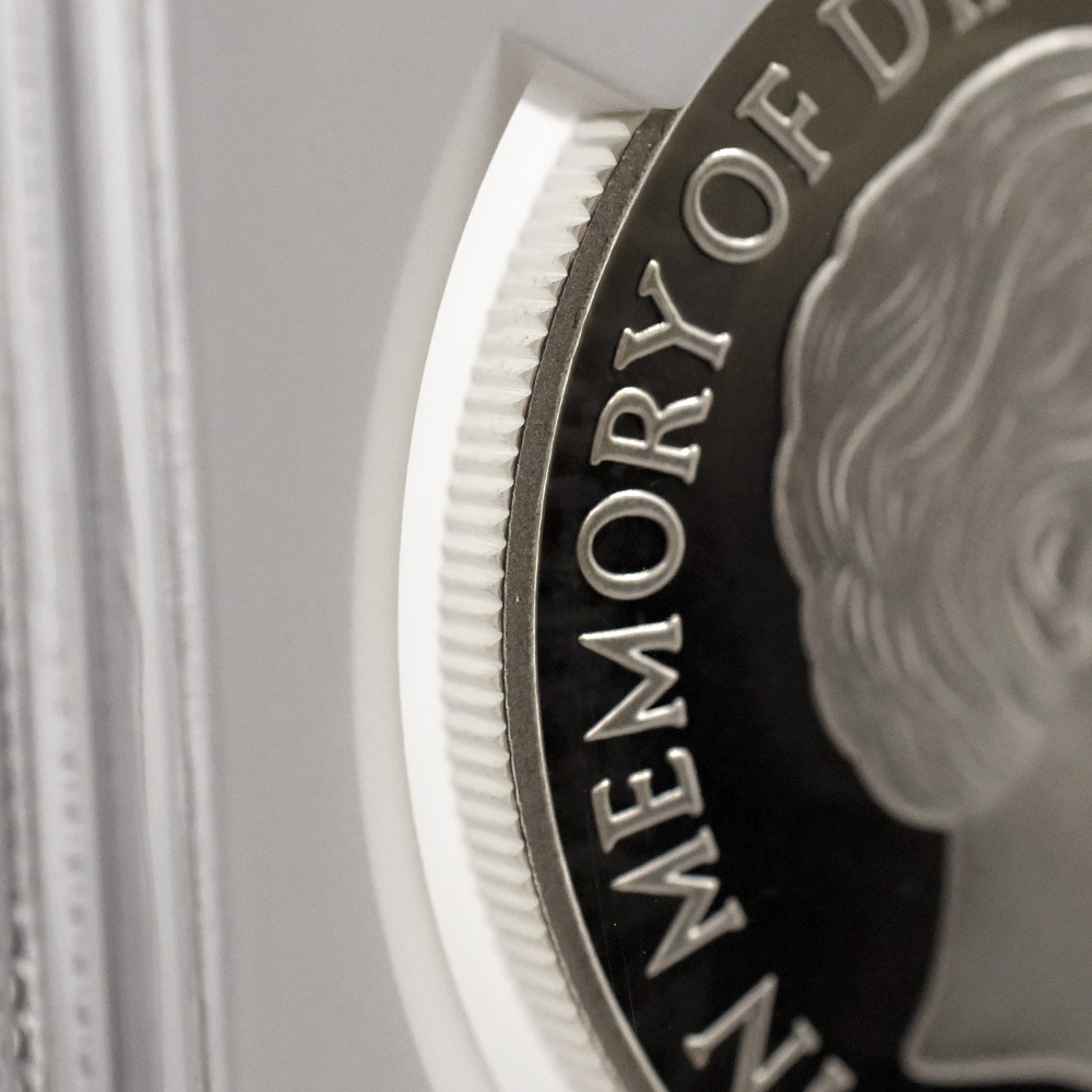 モダンコイン13：4546 1999 エリザベス2世 ダイアナ妃追悼記念 5ポンド銀貨 NGC PF69UC