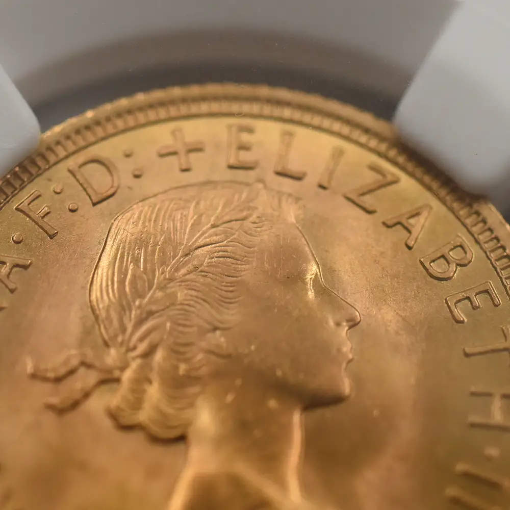 モダンコイン7：4561 1958 エリザベス2世 ヤングヤング 聖ジョージ竜退治 ソブリン金貨 NGC MS65