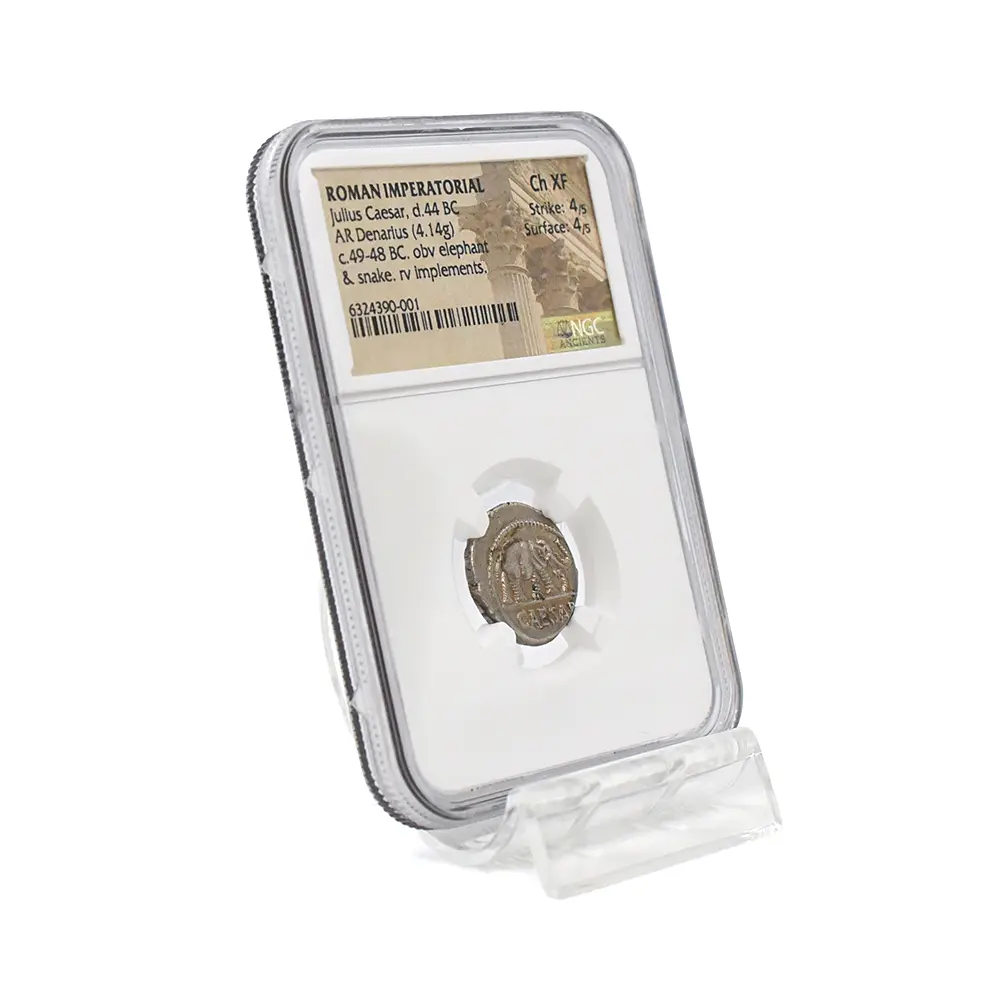 古代コイン6：6020 古代ローマ帝国 紀元前49-48 カエサル 蛇を踏む象 デナリウス銀貨 NGC Ch XF Strike: 4/5 Surface: 4/5