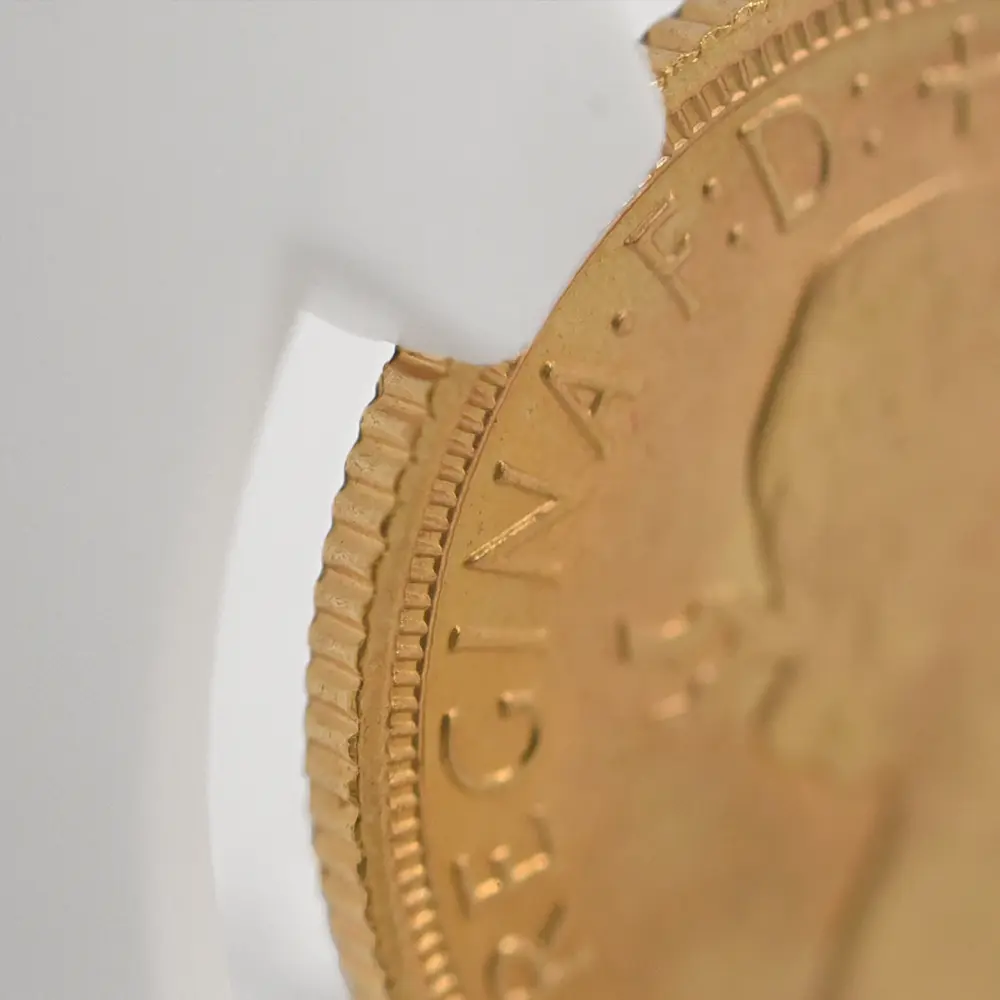 モダンコイン13：4831 1968 エリザベス2世 ヤングヤング 聖ジョージ竜退治 ソブリン金貨 NGC MS65