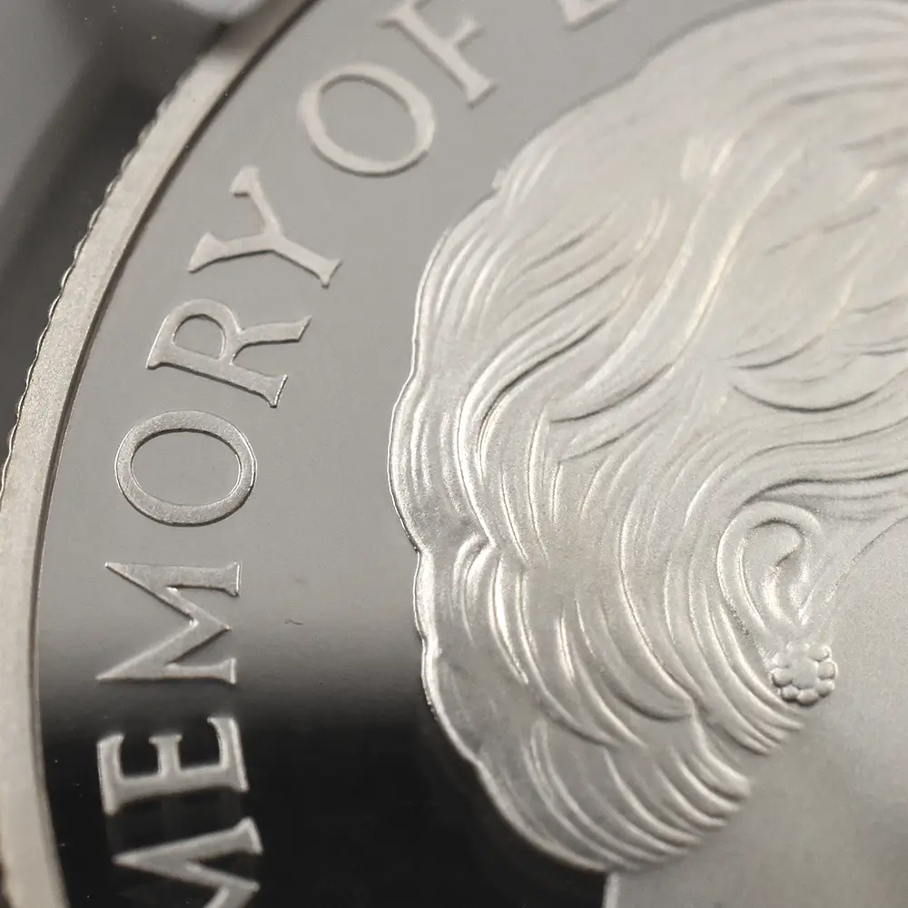 モダンコイン12：6184 1999 エリザベス2世 ダイアナ妃追悼記念 5ポンド銀貨 NGC PF69UC 箱付き