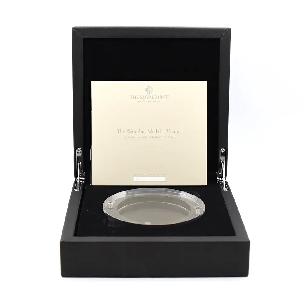 モダンコイン8:6191 2025 チャールズ3世 ワーテルロー・メダル - 勝利 10ポンド5オンス銀貨 NGC PF70UC