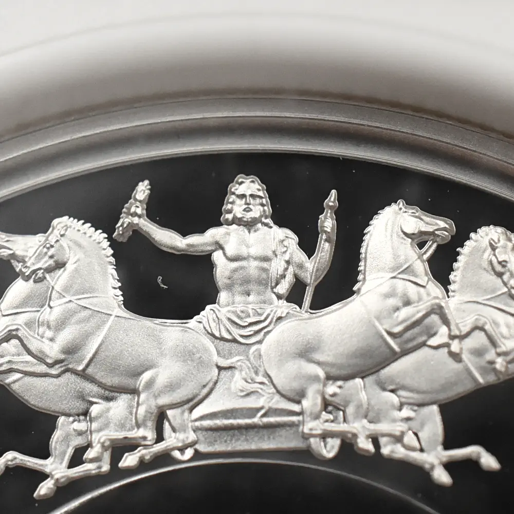 モダンコイン9:6194 2025 チャールズ3世 ワーテルロー・メダル - 勝利 5ポンド2オンス銀貨 NGC PF69UC