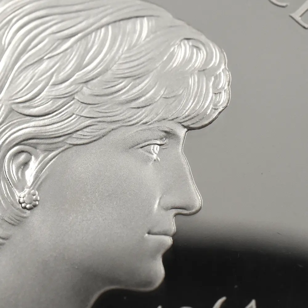 モダンコイン10：6198 1999 エリザベス2世 ダイアナ妃追悼記念 5ポンド銀貨 NGC PF69UC 箱付き