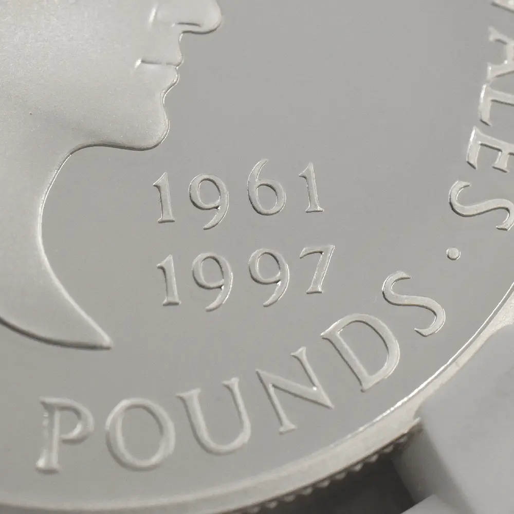 モダンコイン12：6198 1999 エリザベス2世 ダイアナ妃追悼記念 5ポンド銀貨 NGC PF69UC 箱付き