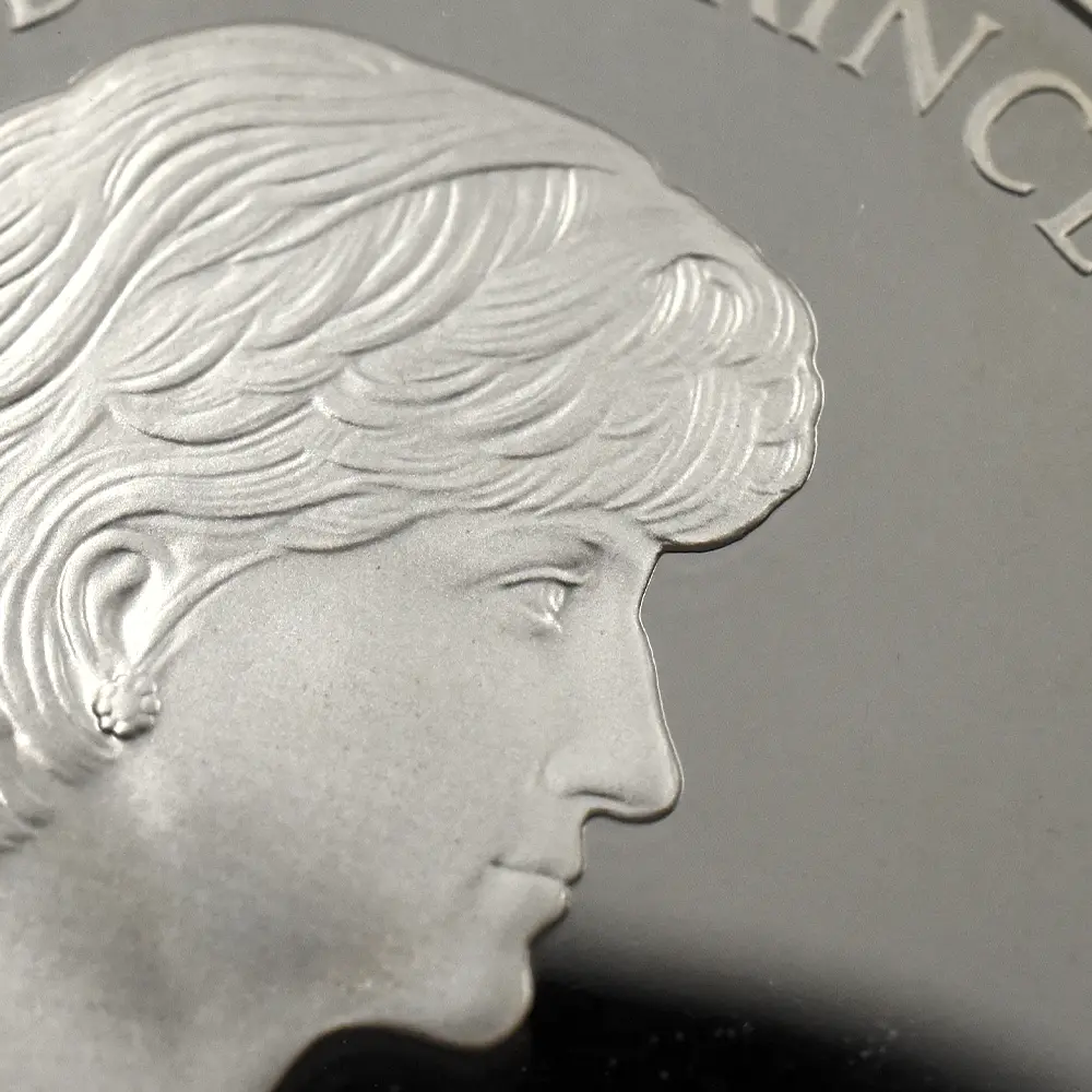 モダンコイン6：6213 1999 エリザベス2世 ダイアナ妃追悼記念 5ポンド銀貨 PCGS PR69DC S-L6