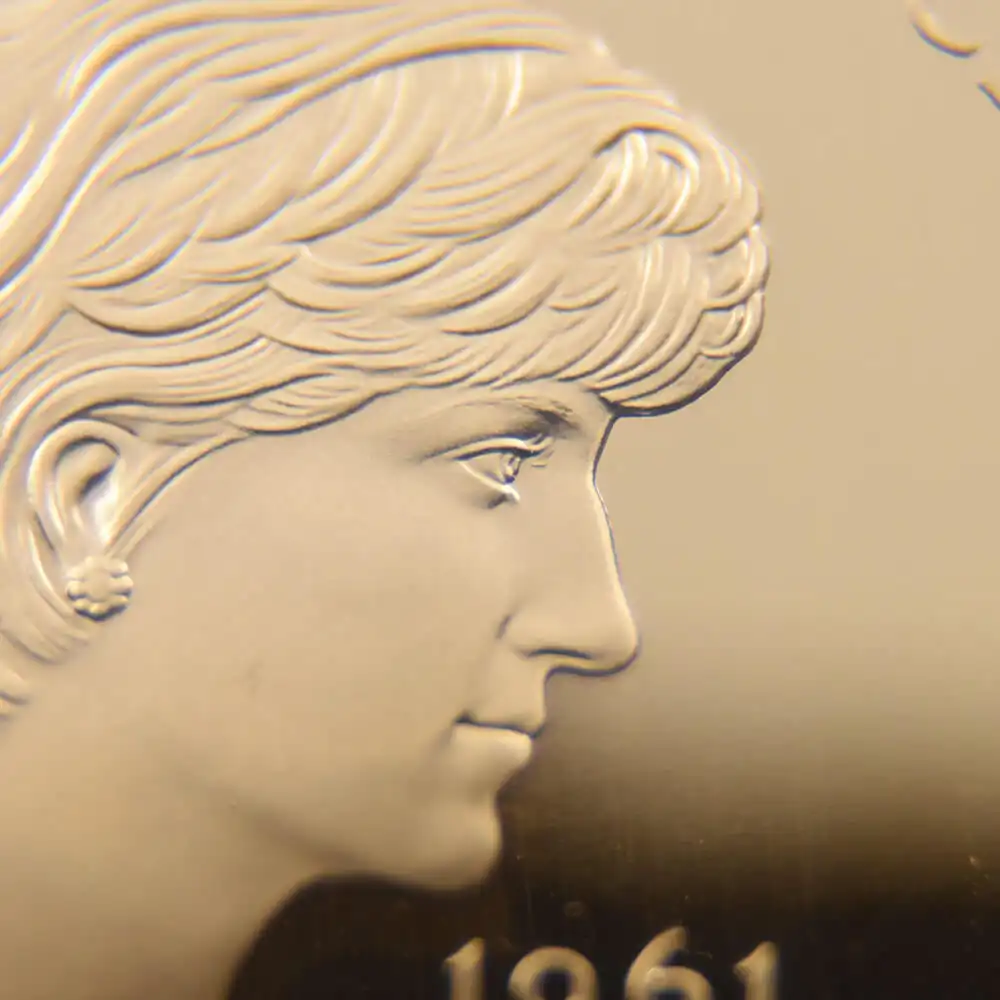 モダンコイン10：1203 1999 エリザベス2世 ダイアナ妃追悼記念 5ポンド金貨 NGC PF69UC 箱付き