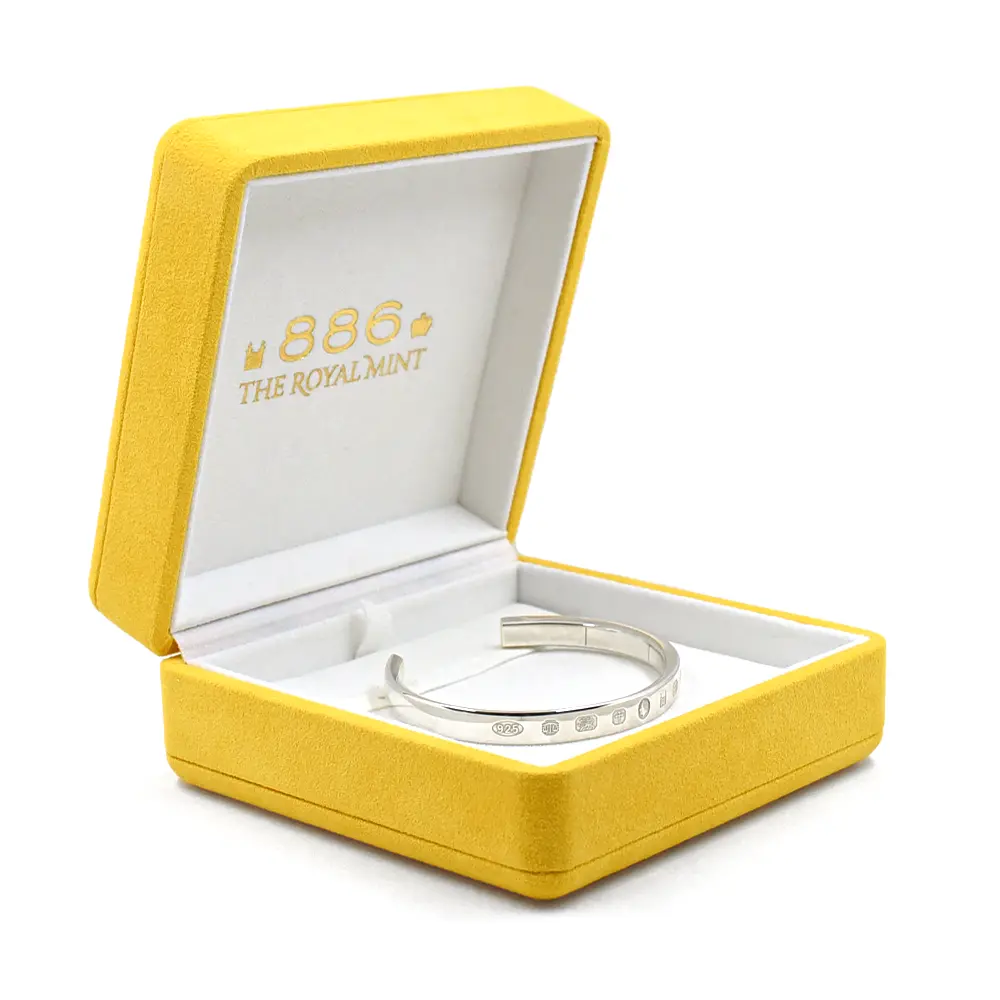ジュエリー6：4949 【ブレスレット】886 THE ROYAL MINT コロネーション カフ スターリングシルバー Lサイズ 箱付き