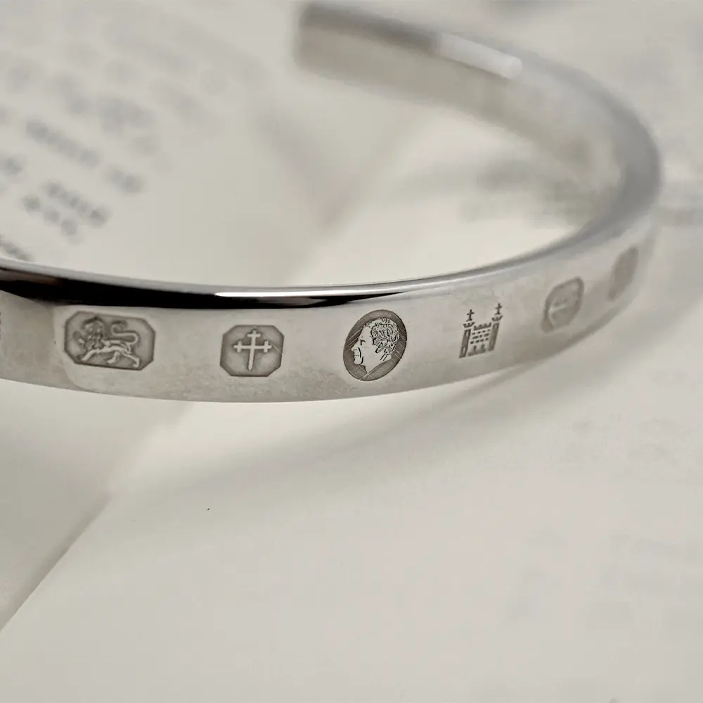 ジュエリー7：4949 【ブレスレット】886 THE ROYAL MINT コロネーション カフ スターリングシルバー Lサイズ 箱付き