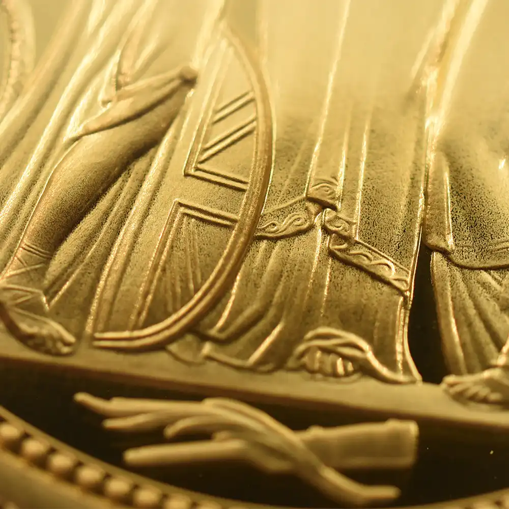 モダンコイン12：1714 2020 エリザベス2世 スリーグレーセス 200ポンド2オンス金貨 ファーストリリース NGC PF70UC 箱付き