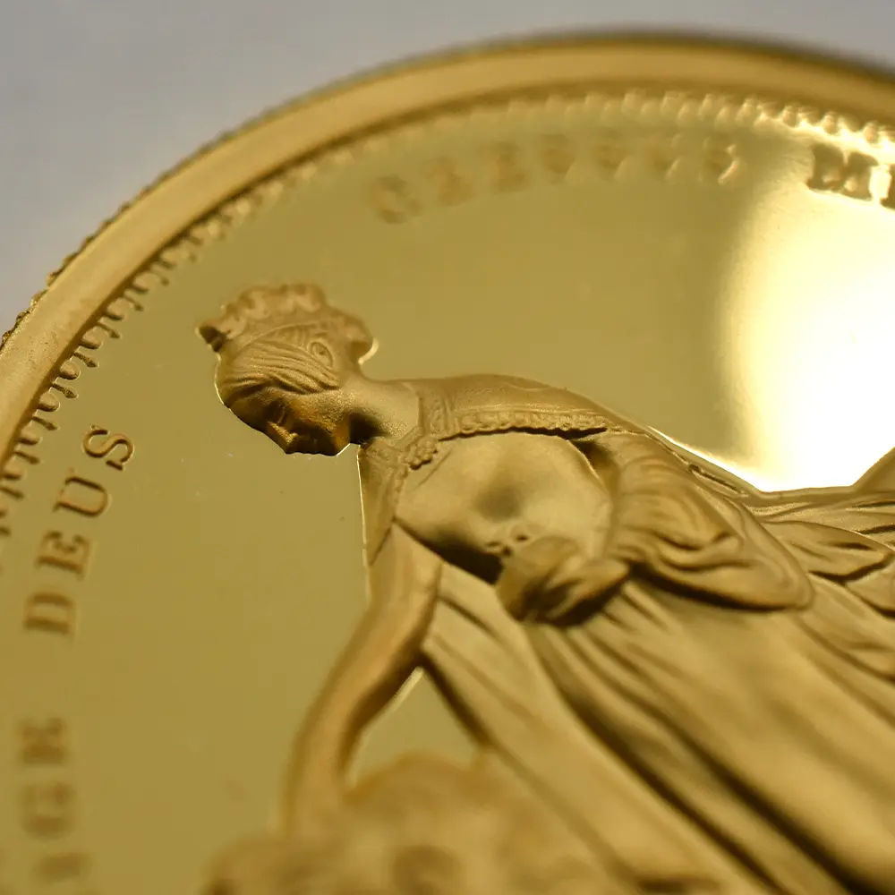 モダンコイン4:6394 オルダニー島 2025 チャールズ3世 ウナ&ライオン ウルトラハイレリーフ 1オンスプルーフ金貨 発行即日鑑定品 NGC PF70UC 箱付き【ご予約承り品】納期約1~2か月