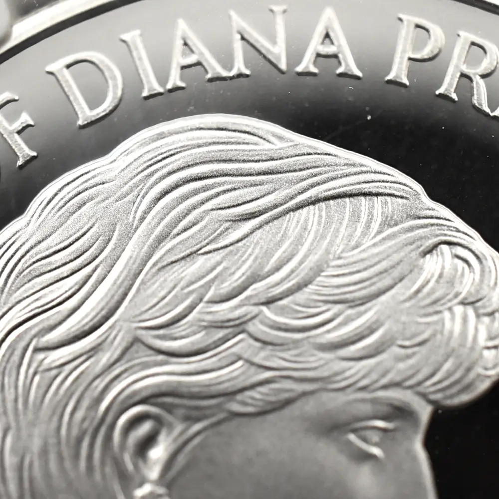 モダンコイン7:6461 1999 エリザベス2世 ダイアナ妃追悼記念 5ポンド銀貨 NGC PF69UC