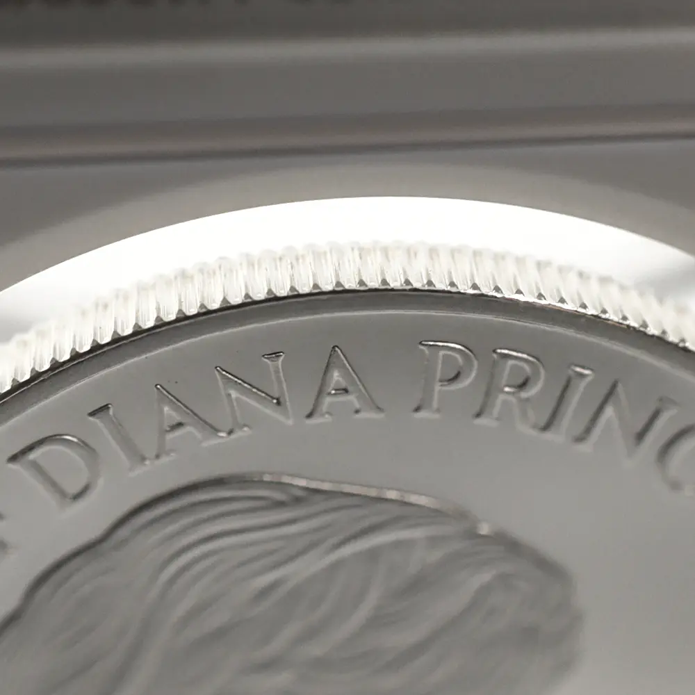 モダンコイン13:6461 1999 エリザベス2世 ダイアナ妃追悼記念 5ポンド銀貨 NGC PF69UC