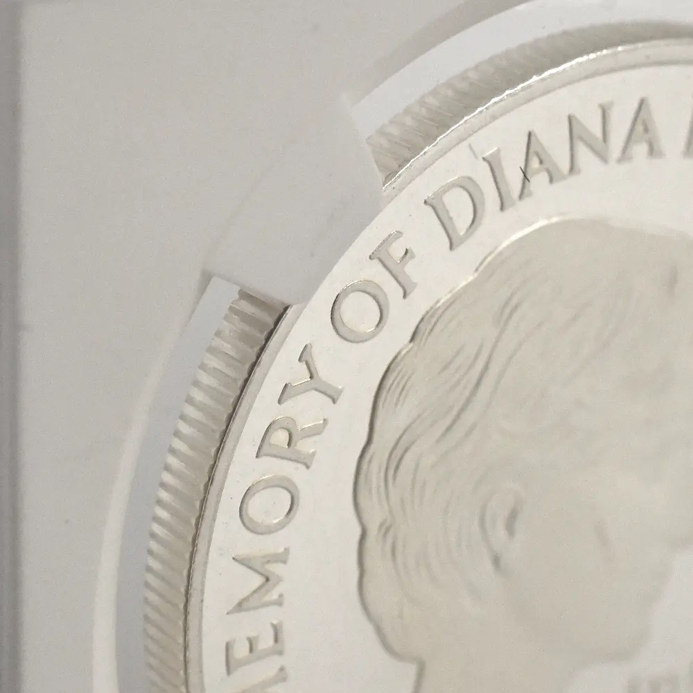 モダンコイン11：6462 1999 エリザベス2世 ダイアナ妃追悼記念 5ポンド銀貨 NGC PF69UC