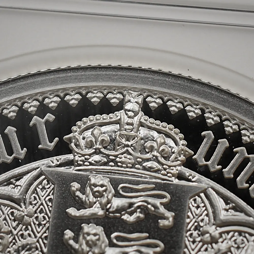 モダンコイン7:6497 2021 エリザベス2世 ゴチッククラウン・リバースシールド 5ポンド2オンス銀貨 PF70UC