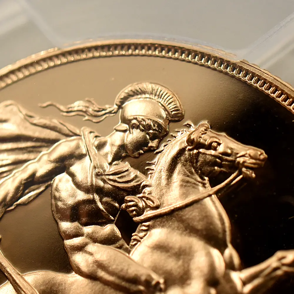 モダンコイン10:6545 1983 エリザベス2世 ヤングエリザベス 聖ジョージ竜退治 2ポンド・1・1/2ソブリン金貨 PCGS PR69-70DC S-SB1 箱付き