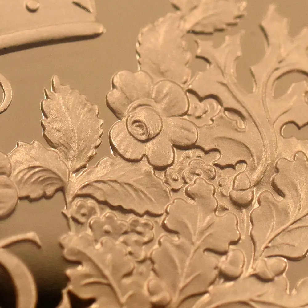 モダンコイン9:6539 2010 エリザベス2世 王政復古350周年記念 5ポンド金貨 NGC PF70UC