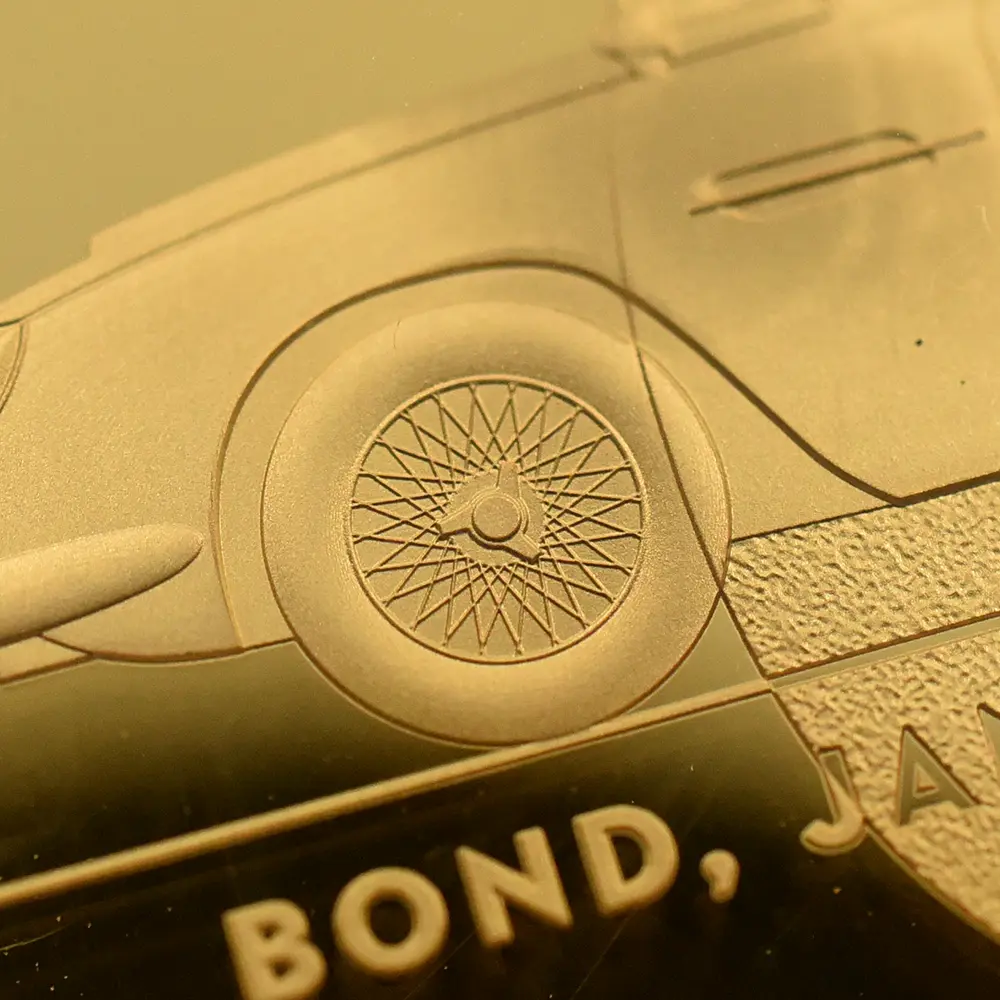 モダンコイン10：6546 2020 エリザベス2世 007 ジェームズ・ボンド 第1貨 100ポンド1オンス金貨 NGC PF70UC 箱付き