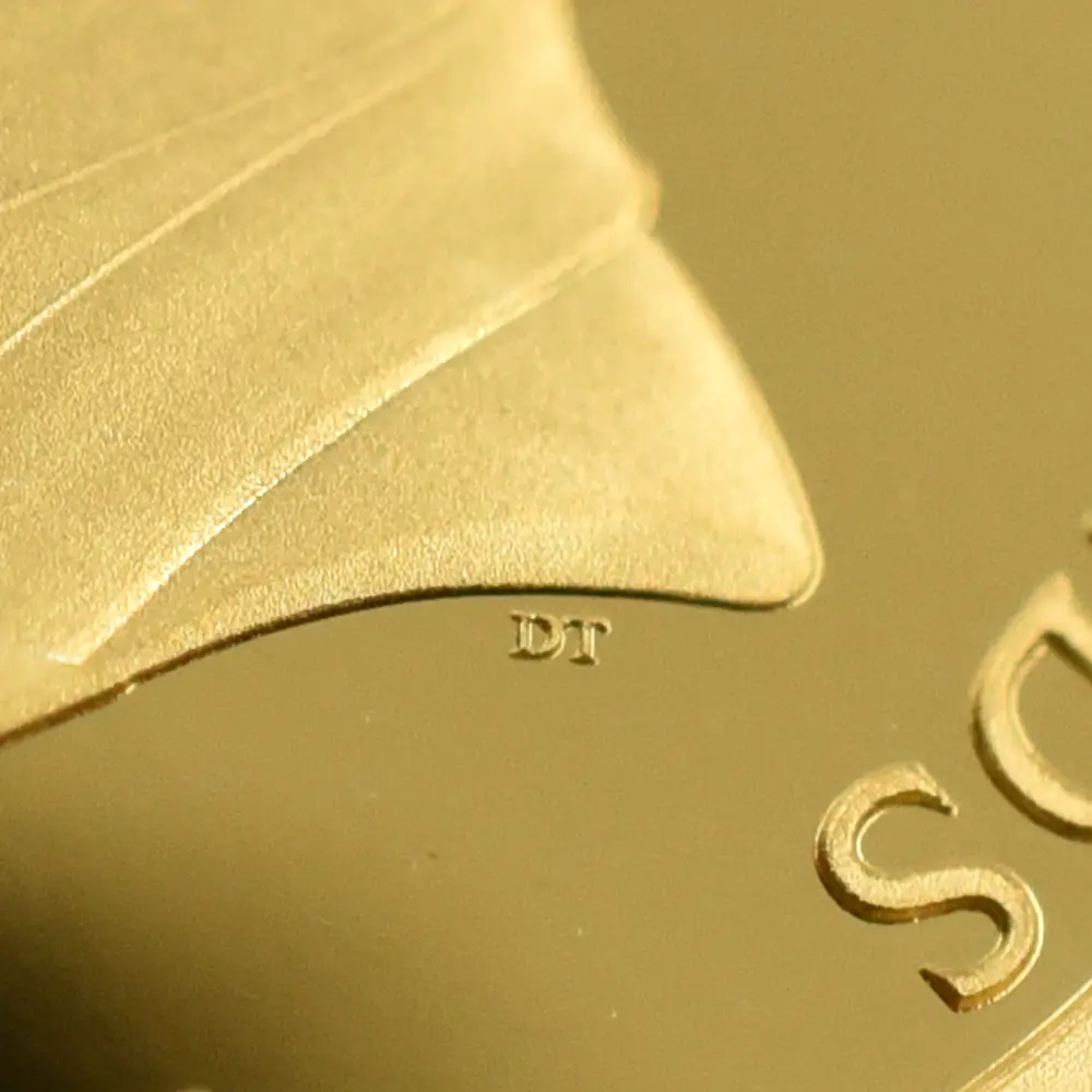 モダンコイン9：6517 クック諸島 2025 チャールズ3世 四葉のクロバー 10ドル 1/20オンスプルーフ金貨 未鑑定 箱付き