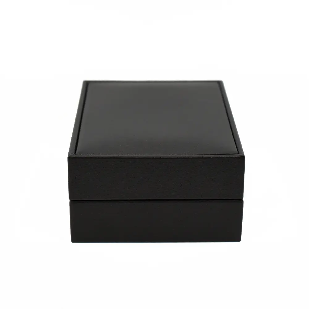 モダンコイン4：6517 クック諸島 2025 チャールズ3世 四葉のクロバー 10ドル 1/20オンスプルーフ金貨 未鑑定 箱付き