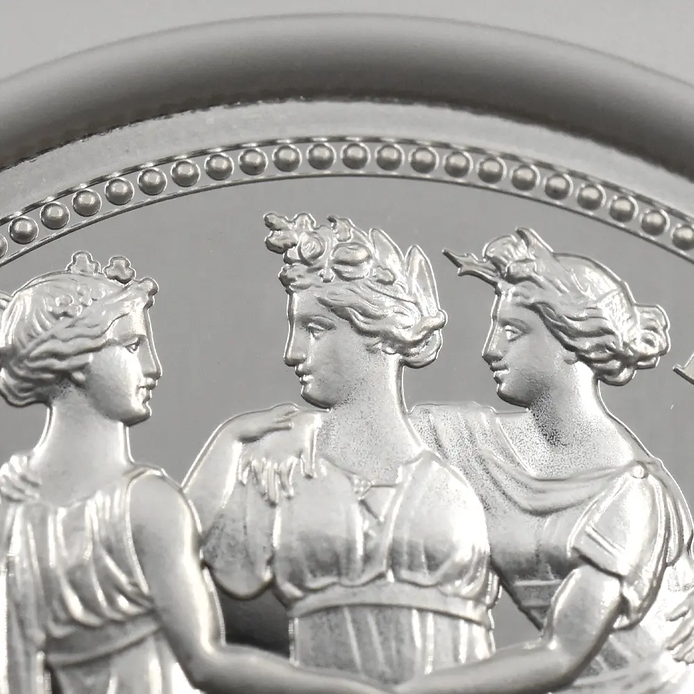 モダンコイン8：6554 2020 エリザベス2世 スリーグレーセス 5ポンド2オンス銀貨 ファーストリリース NGC PF70UC 箱付き