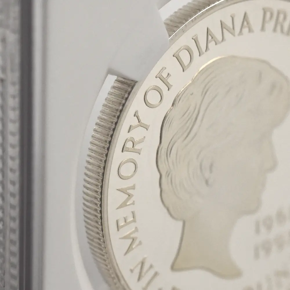 モダンコイン14：6555 1999 エリザベス2世 ダイアナ妃追悼記念 5ポンド銀貨 NGC PF69UC