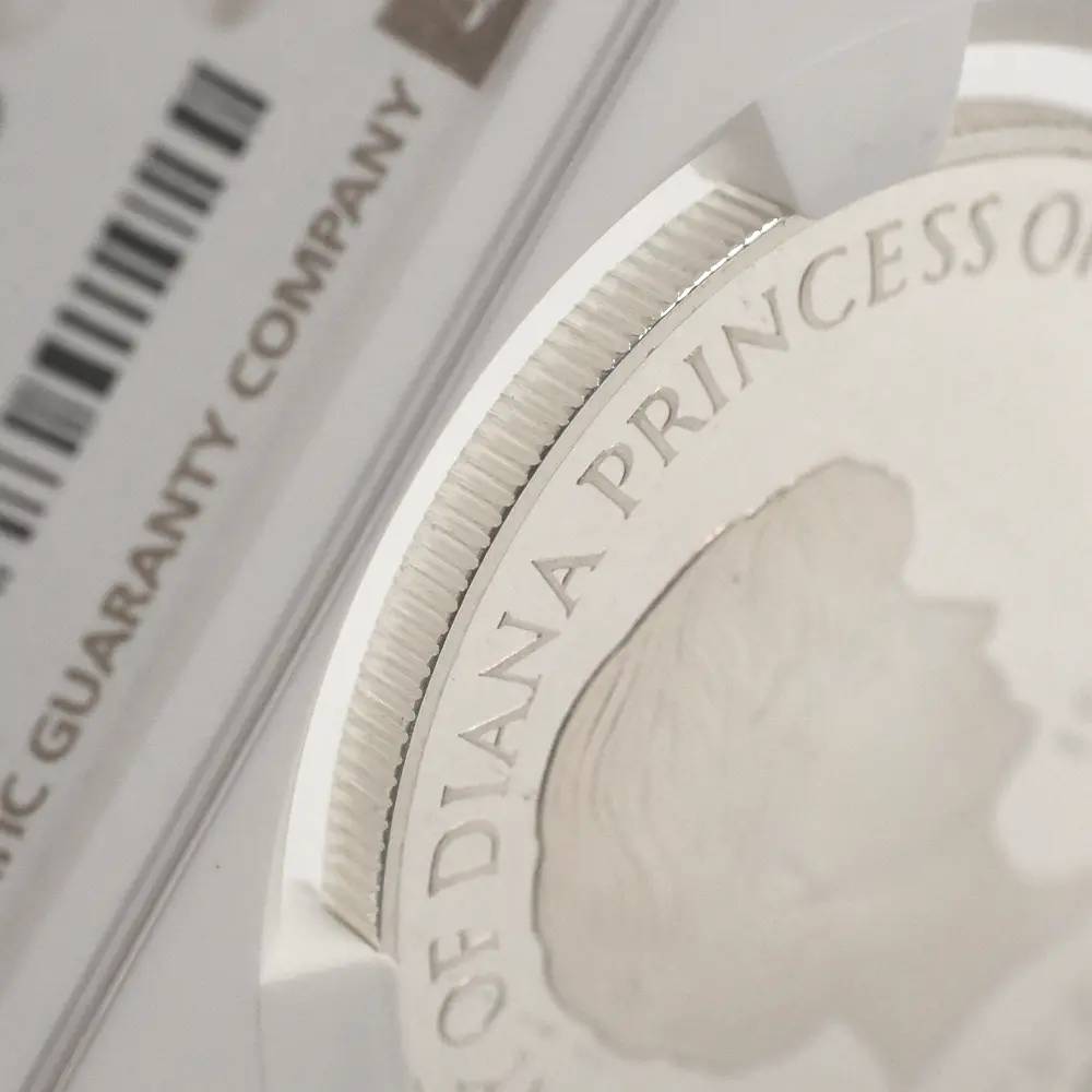 モダンコイン12：6556 1999 エリザベス2世 ダイアナ妃追悼記念 5ポンド銀貨 NGC PF69UC