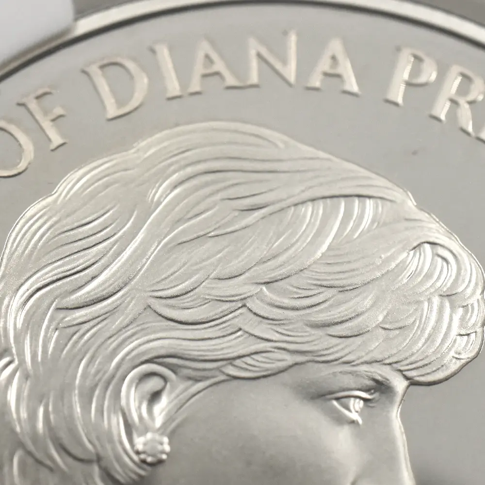 モダンコイン9:6557 1999 エリザベス2世 ダイアナ妃追悼記念 5ポンド銀貨 NGC PF69UC