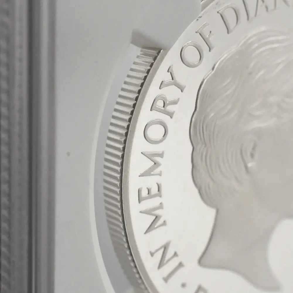 モダンコイン12:6558 1999 エリザベス2世 ダイアナ妃追悼記念 5ポンド銀貨 NGC PF69UC